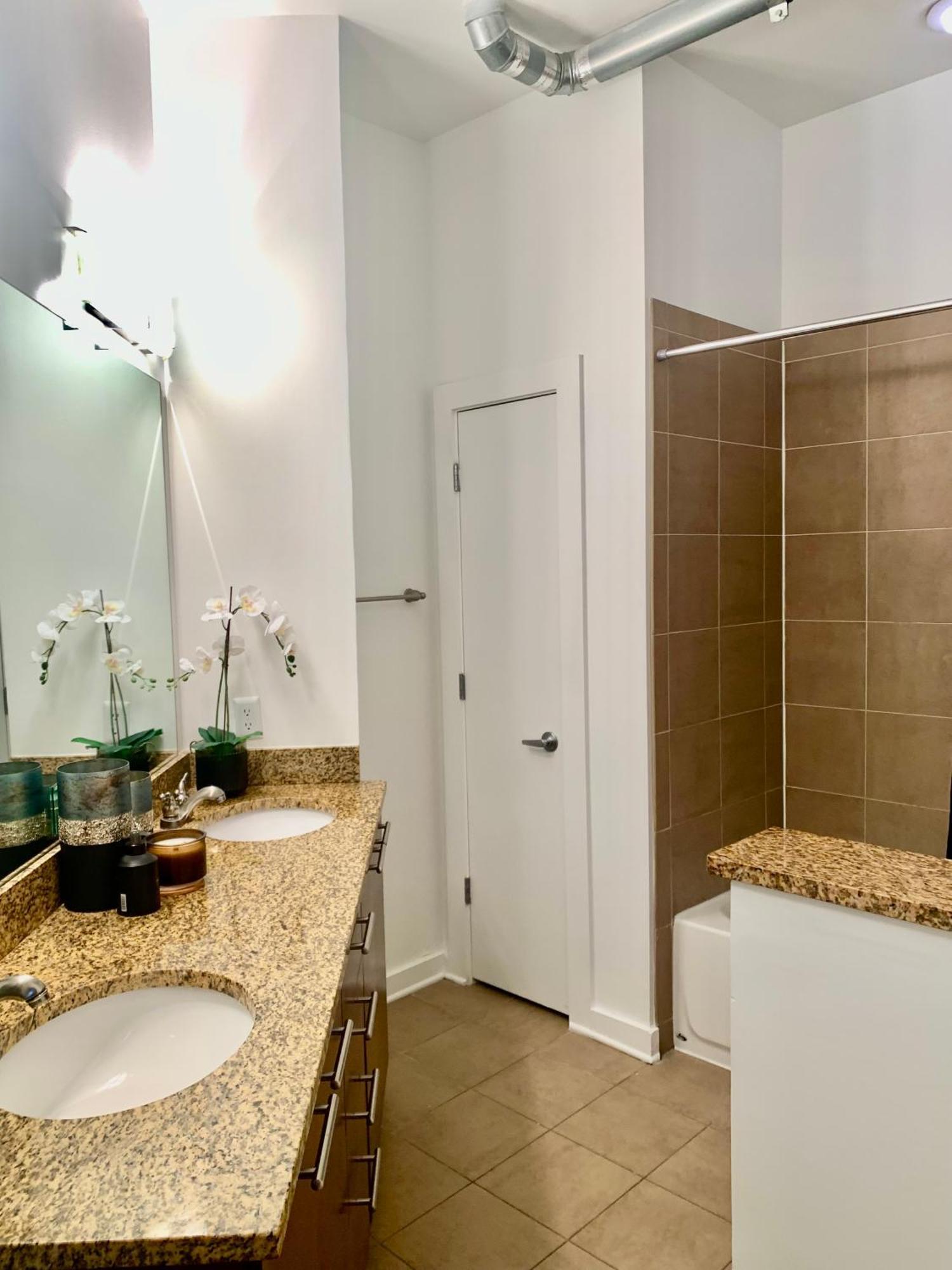 Grand 3Br Loft In Atlantic Station Lejlighed Atlanta Eksteriør billede