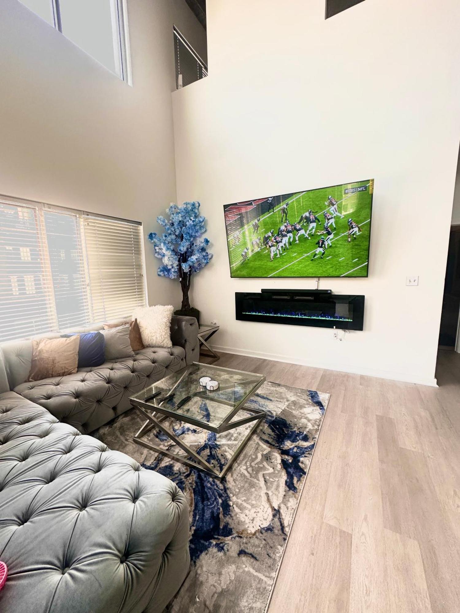 Grand 3Br Loft In Atlantic Station Lejlighed Atlanta Eksteriør billede